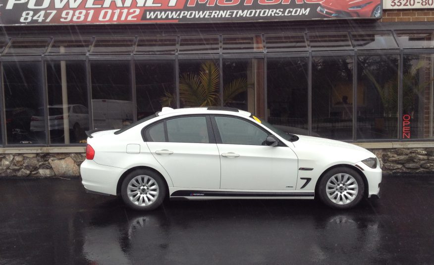 2009 BMW 3 Series 328i xDrive Sedan 4D