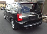 2013 Chrysler Town & Country Touring Minivan 4D