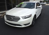 2016 Ford Taurus SEL Sedan 4D