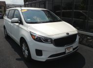 2018 Kia Sedona LX Minivan 4D