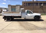 2000 Chevrolet 3500 Regular Cab & Chassis