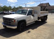 2000 Chevrolet 3500 Regular Cab & Chassis