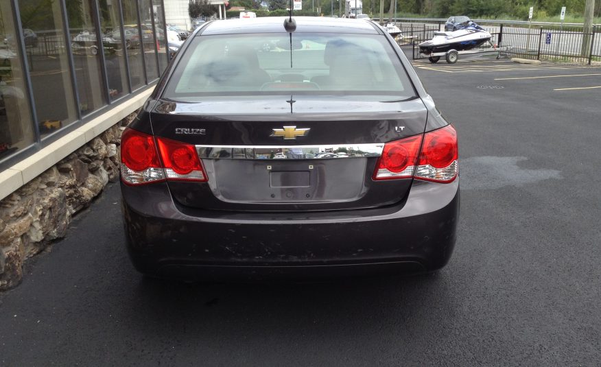 2015 Chevrolet Cruze 1LT Sedan 4D