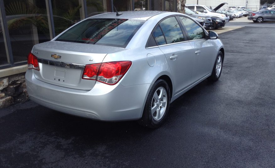 2014 Chevrolet Cruze 1LT Sedan 4D