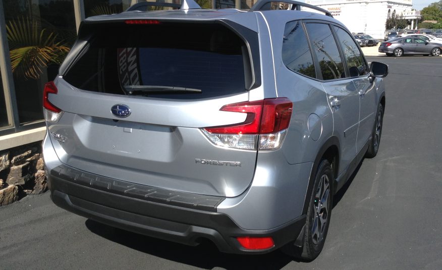 2019 Subaru Forester Premium Sport Utility 4D