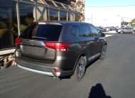 2016 Mitsubishi Outlander ES Sport Utility 4D