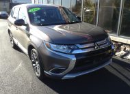 2016 Mitsubishi Outlander ES Sport Utility 4D