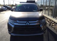 2016 Mitsubishi Outlander ES Sport Utility 4D