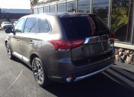 2016 Mitsubishi Outlander ES Sport Utility 4D