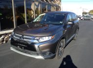 2016 Mitsubishi Outlander ES Sport Utility 4D