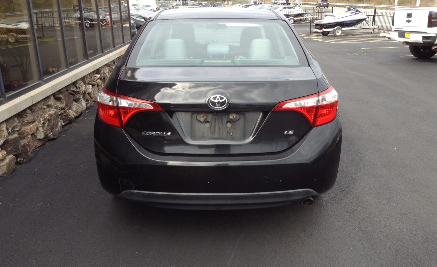 2014 Toyota Corolla LE Sedan 4D