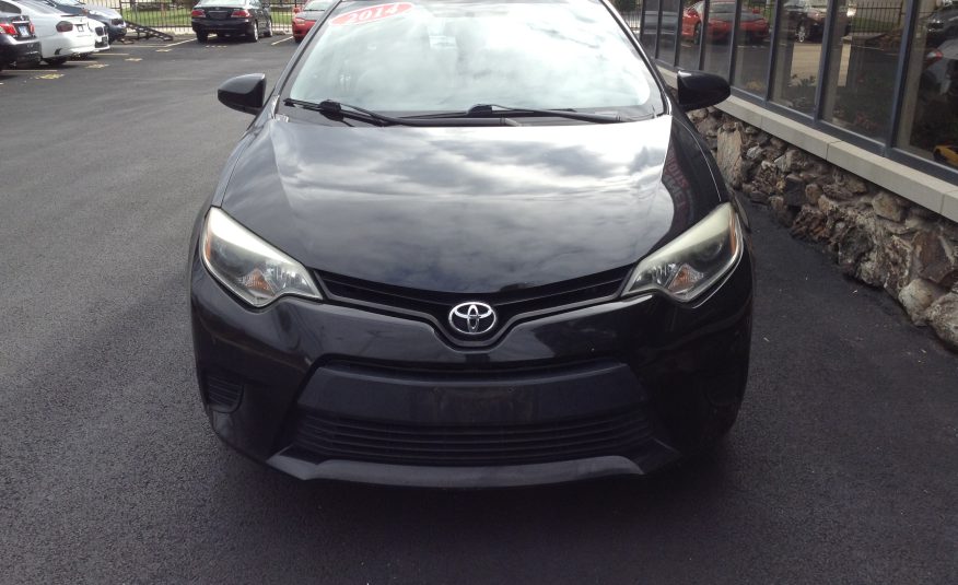 2014 Toyota Corolla LE Sedan 4D