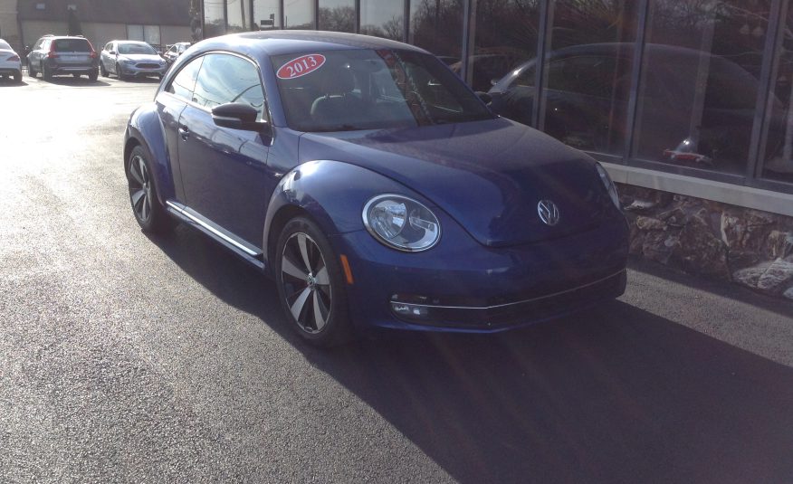 2013 Volkswagen Beetle Turbo Hatchback 2D