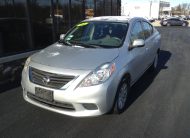 2014 Nissan Versa SV Sedan 4D