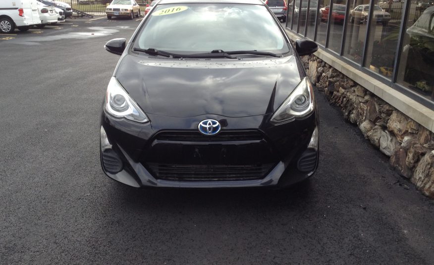 2016 Toyota Prius c Two Hatchback 4D