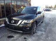 2017 Nissan Pathfinder SV Sport Utility 4D